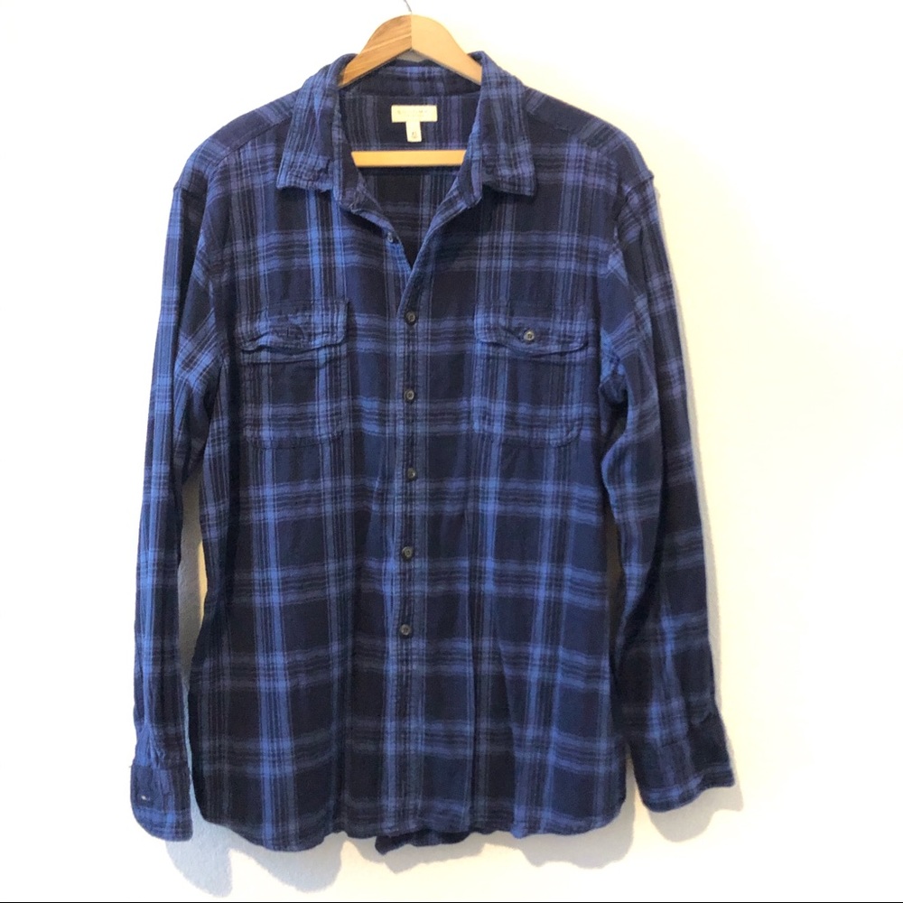 SONOMA blue and black plaid button up size XL